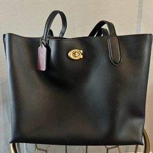 Black Coach Tote Purse, Lightly Used